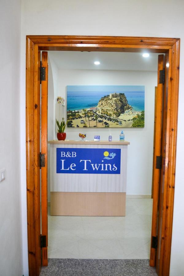 Le Twins -Bed And Breakfast Tropea Exteriör bild